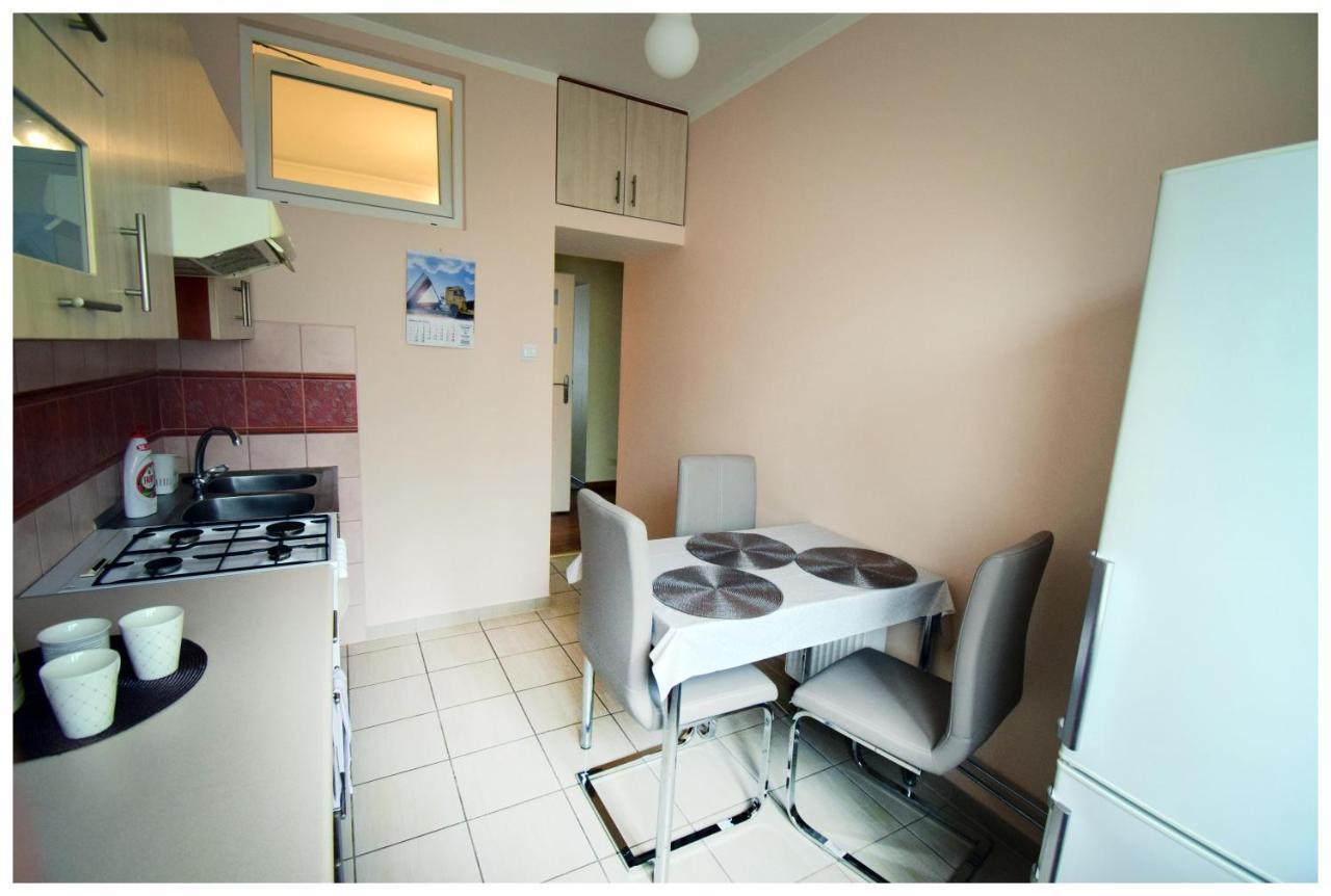 斯塔洛瓦沃拉Color 24 Apartament IV公寓 外观 照片