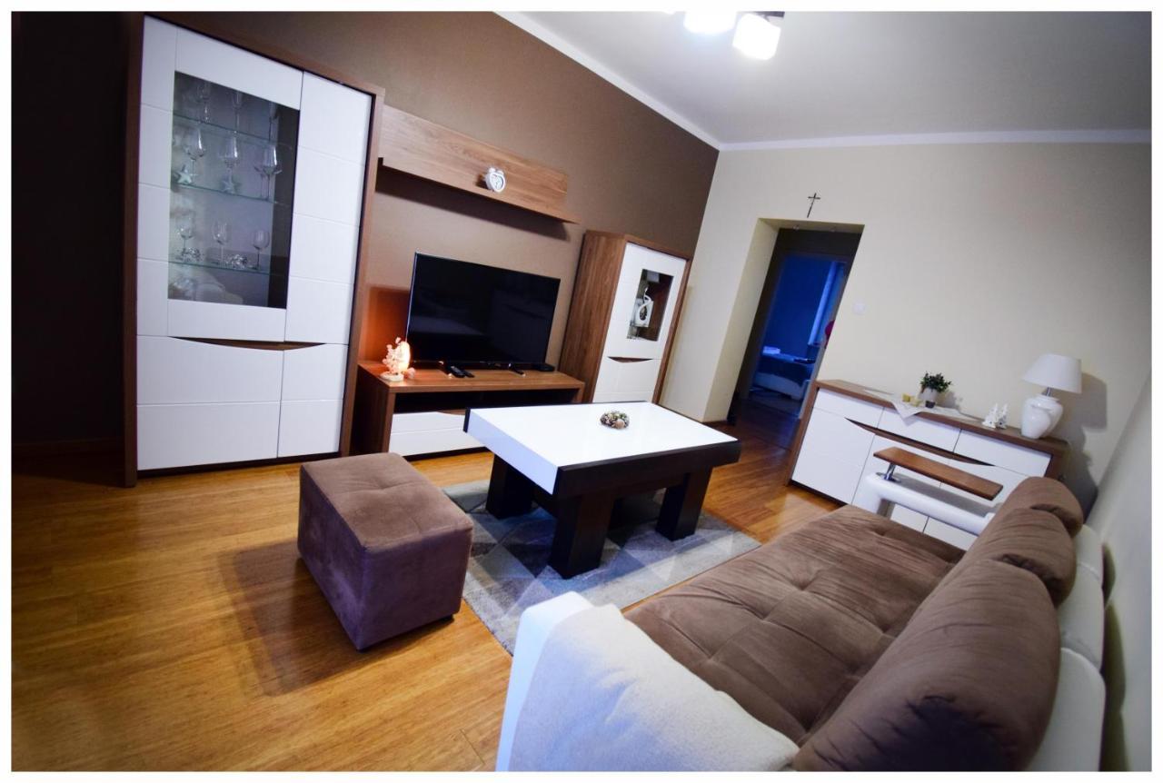 斯塔洛瓦沃拉Color 24 Apartament IV公寓 外观 照片